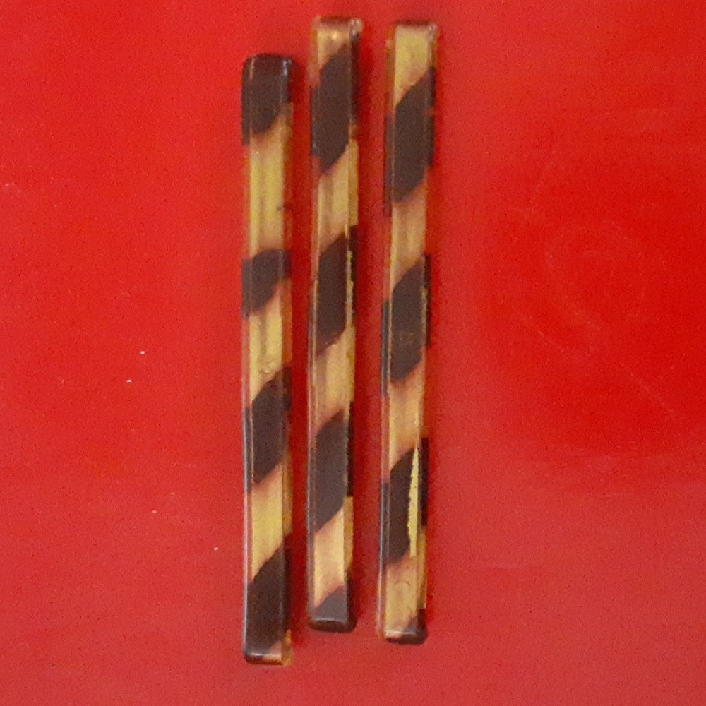Set of vintage hairclips